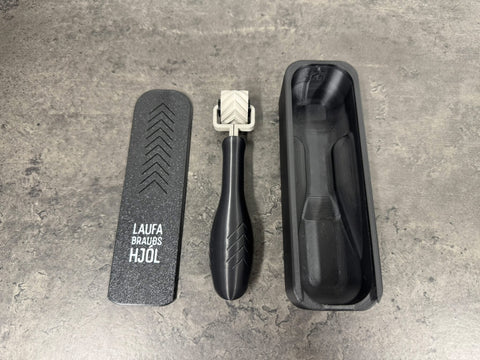 Laufabrauðsjárn úr málmi og plasti